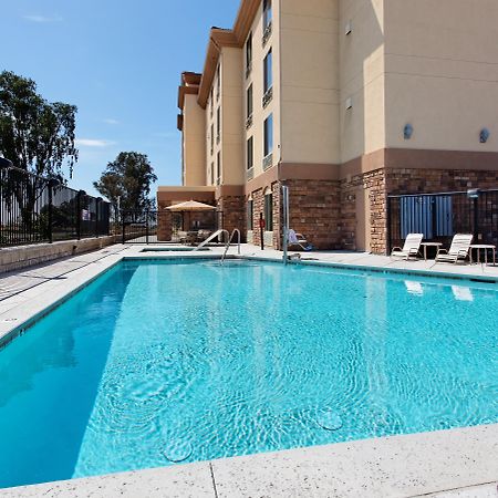 Holiday Inn Express Fresno Northwest - Herndon By Ihg Eksteriør bilde