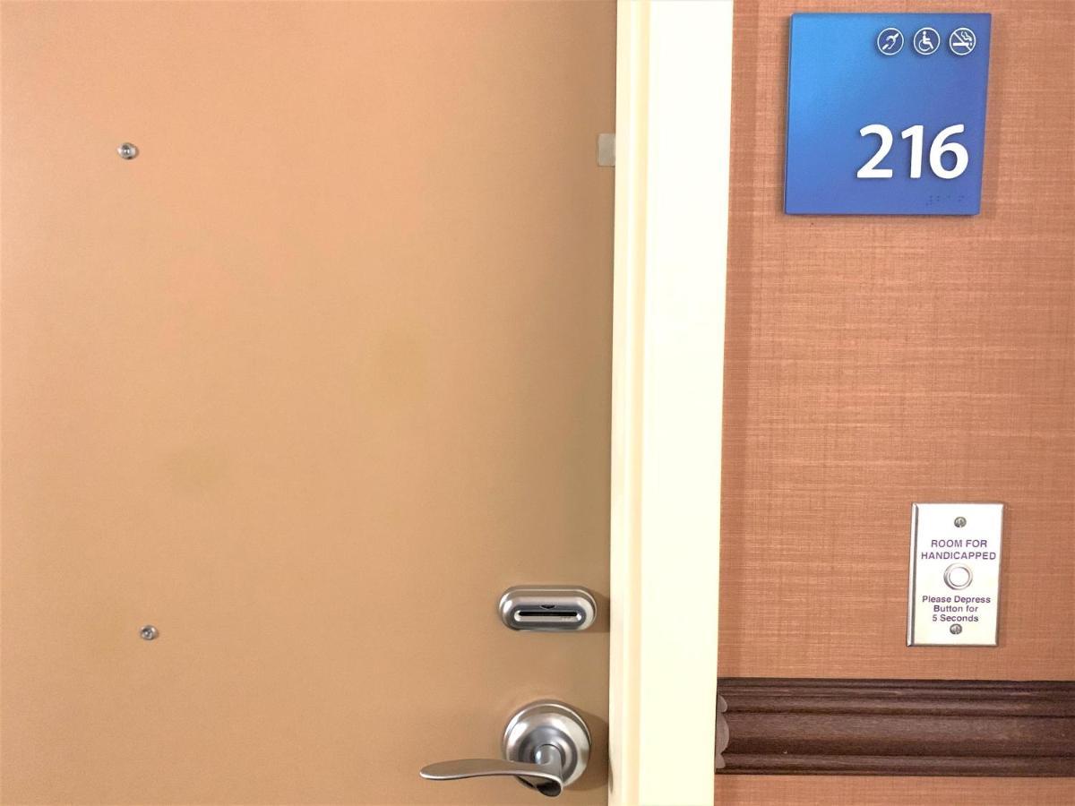 Holiday Inn Express Fresno Northwest - Herndon By Ihg Eksteriør bilde