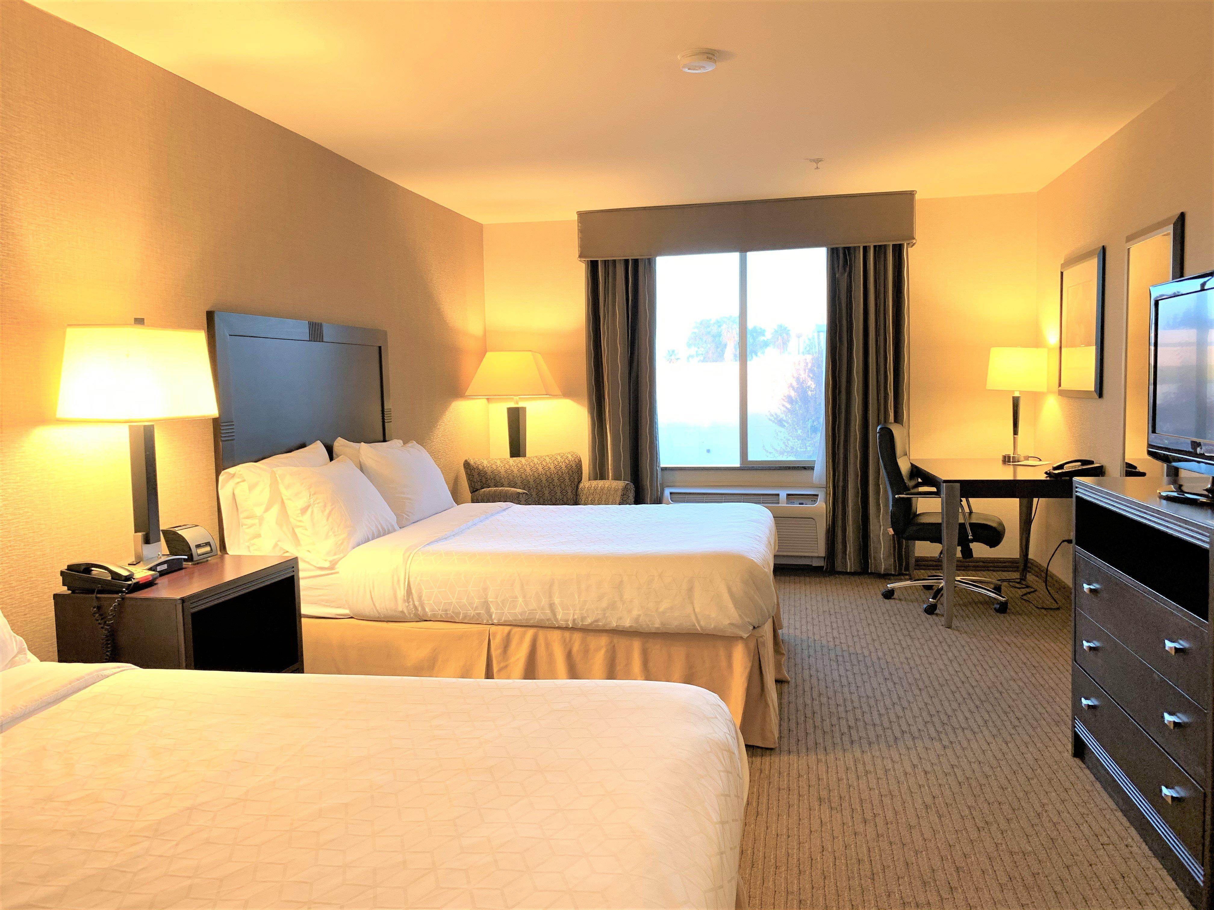 Holiday Inn Express Fresno Northwest - Herndon By Ihg Eksteriør bilde