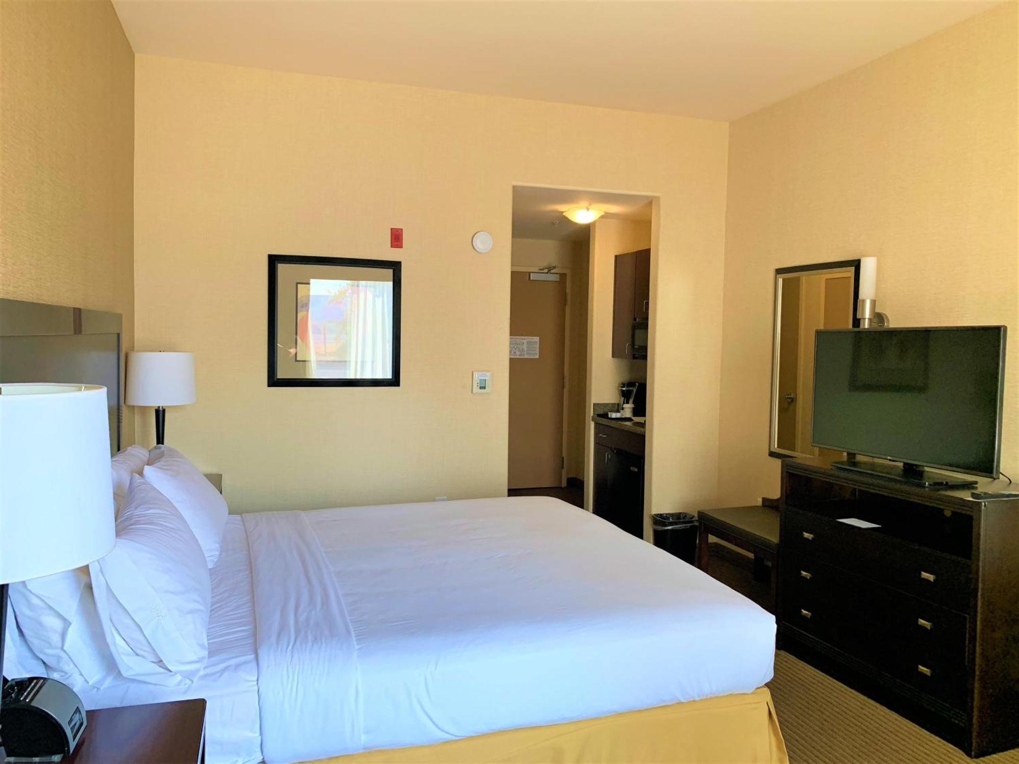 Holiday Inn Express Fresno Northwest - Herndon By Ihg Eksteriør bilde