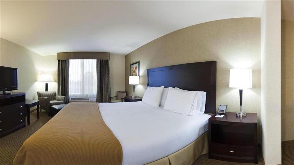 Holiday Inn Express Fresno Northwest - Herndon By Ihg Eksteriør bilde