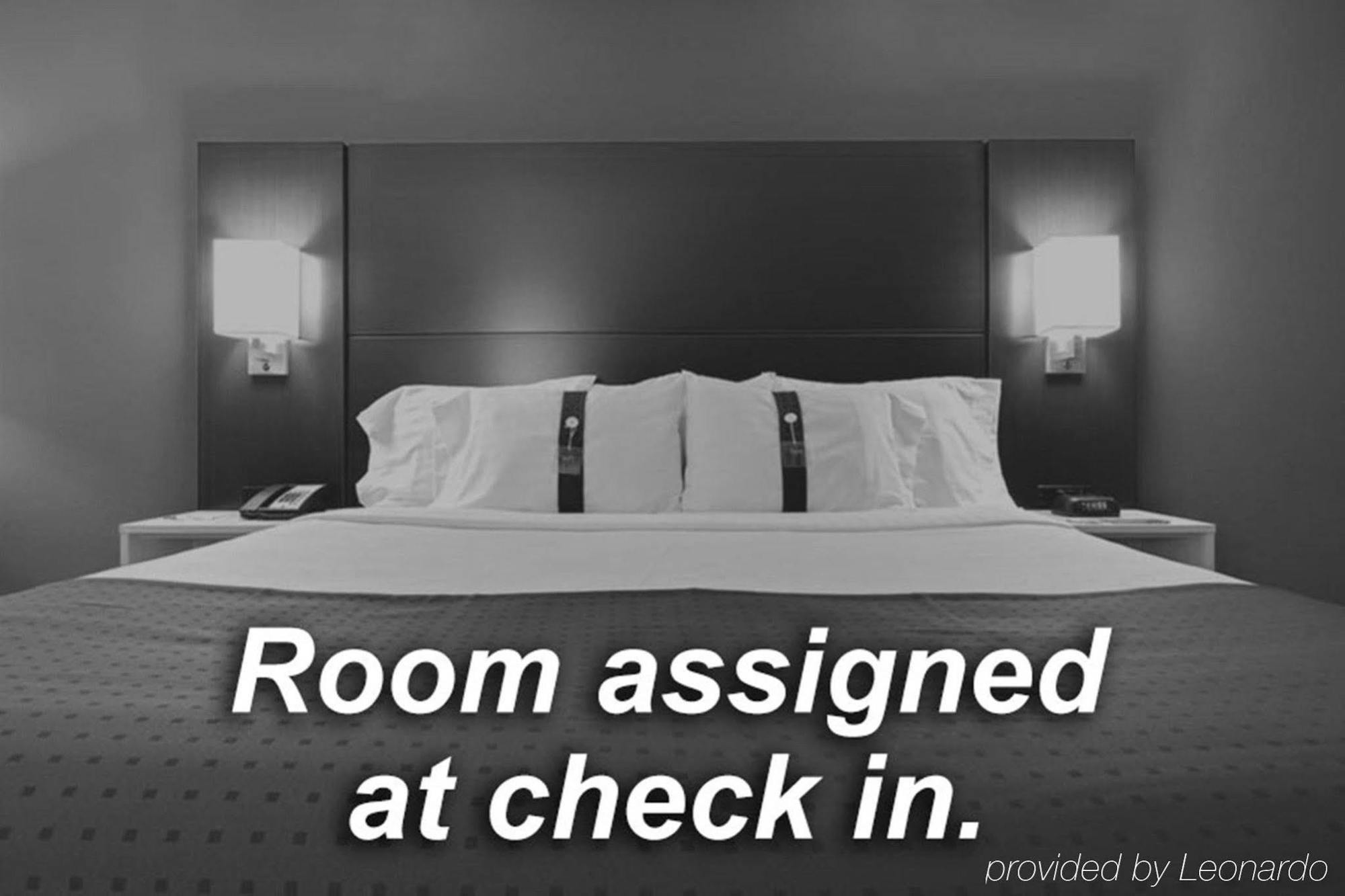 Holiday Inn Express Fresno Northwest - Herndon By Ihg Eksteriør bilde